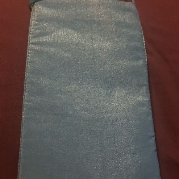 Bamboo Trading Company Beaded Crossbody CellphoneWristlet Pineapple Bag - Picture 3 of 7